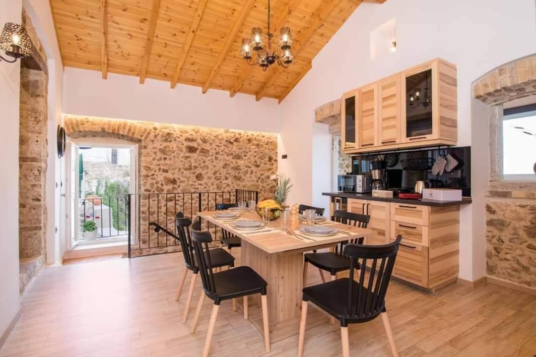 Nikolas Est 1773 Villa Ano Korakiana Bagian luar foto